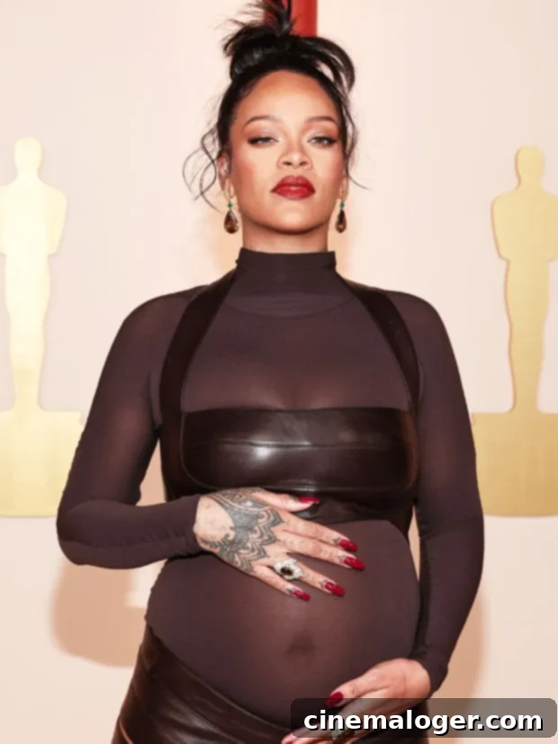 Rihanna's first pregnancy photoshoot