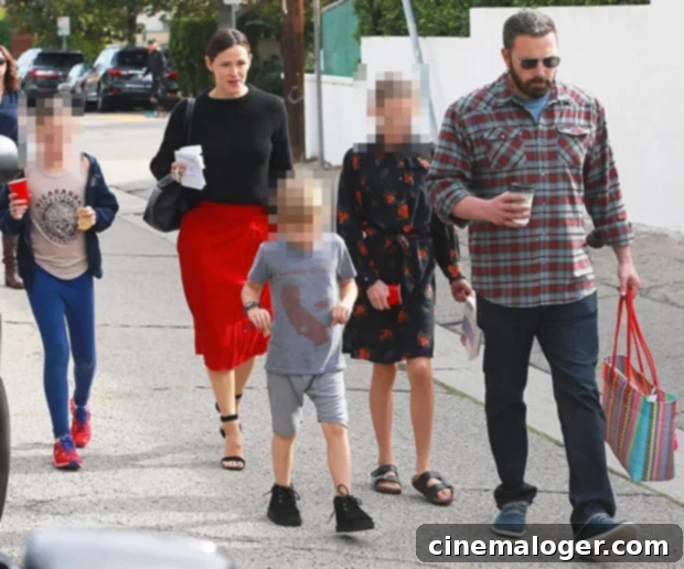 Jennifer Garner's Subtle Nod to Ben Affleck After J.Lo's Steamy Father's Day 2 Jennifer Garner father's day