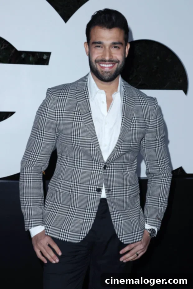 Sam Asghari Pokes Fun At Paparazzi During Britney Split 2 img 5152716 1