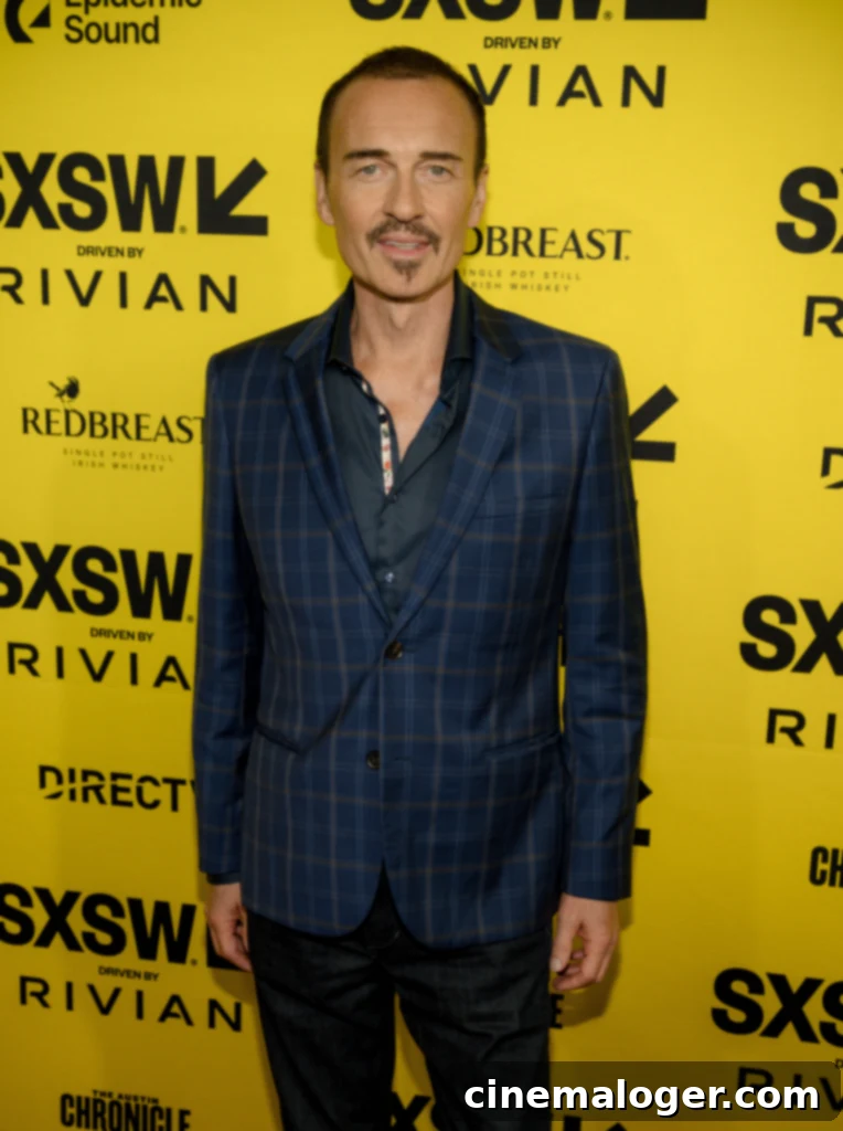 Julian McMahon's Secret Health Battle: Unveiling the Actor's Private Cancer Journey 2 Julian McMahon's Cancer Battle: Inside the Actor's Private Health Struggles Before His Death
