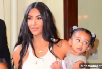 Chicago, 4, and Psalm West, 2, Resemble Twins in Adorable New Photo Shared By Mom Kim

Like Mother, Like Kids: Kim Kardashian Shares Sweet Sibling Moment
